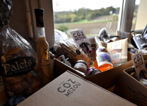 Lire la suite à propos de l’article Nouveaux coffrets cadeaux de la Cidrerie Cozmezou : l’idée parfaite pour Noël !